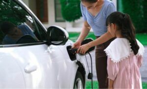 Por qué elegir un coche eléctrico familiar